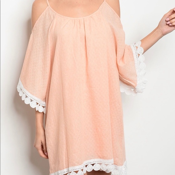 NEW BOUTIQUE DRESS - Picture 2 of 3